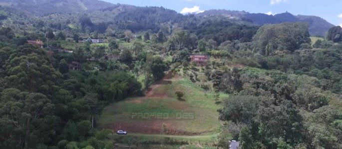 Vendo lote en Envigado loma del chocho